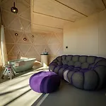 Echo - Baumhaus K1 オーデンタール