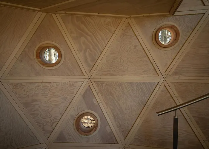 Echo - Baumhaus K1 *